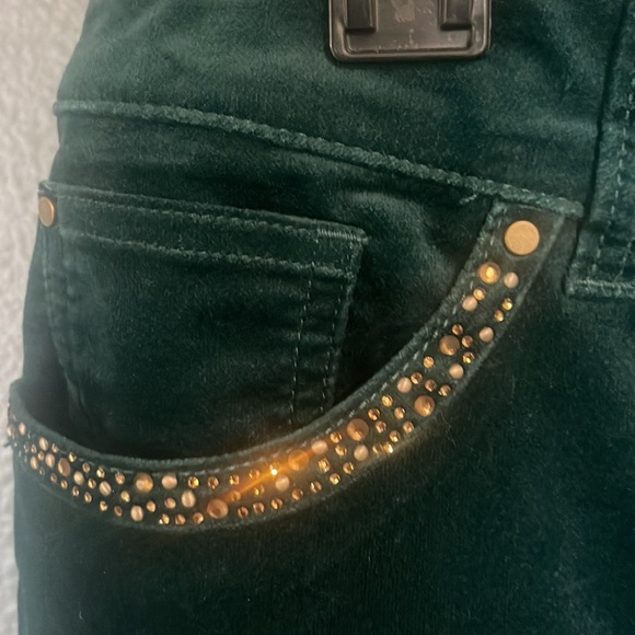Chicos embellished velveteen Jaggies. 30.5 Goddess Green size 2 - Picture 7 of 8
